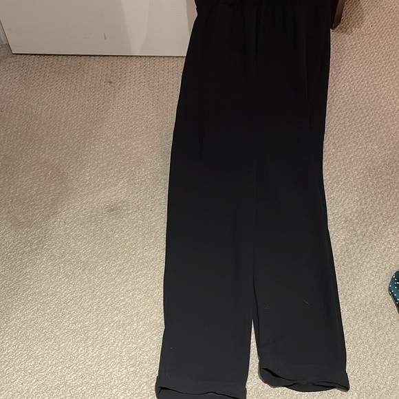 Cute Jumpsuit! - Picture 2 of 4